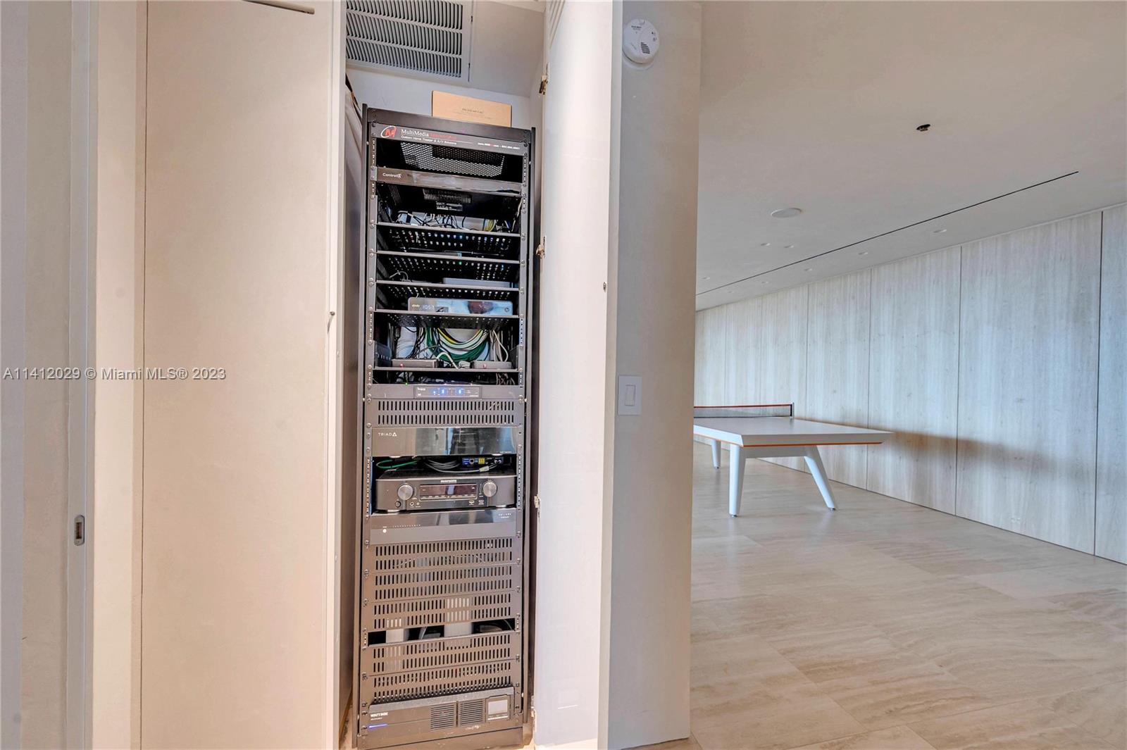 SURF CLUB CONDO - Residential