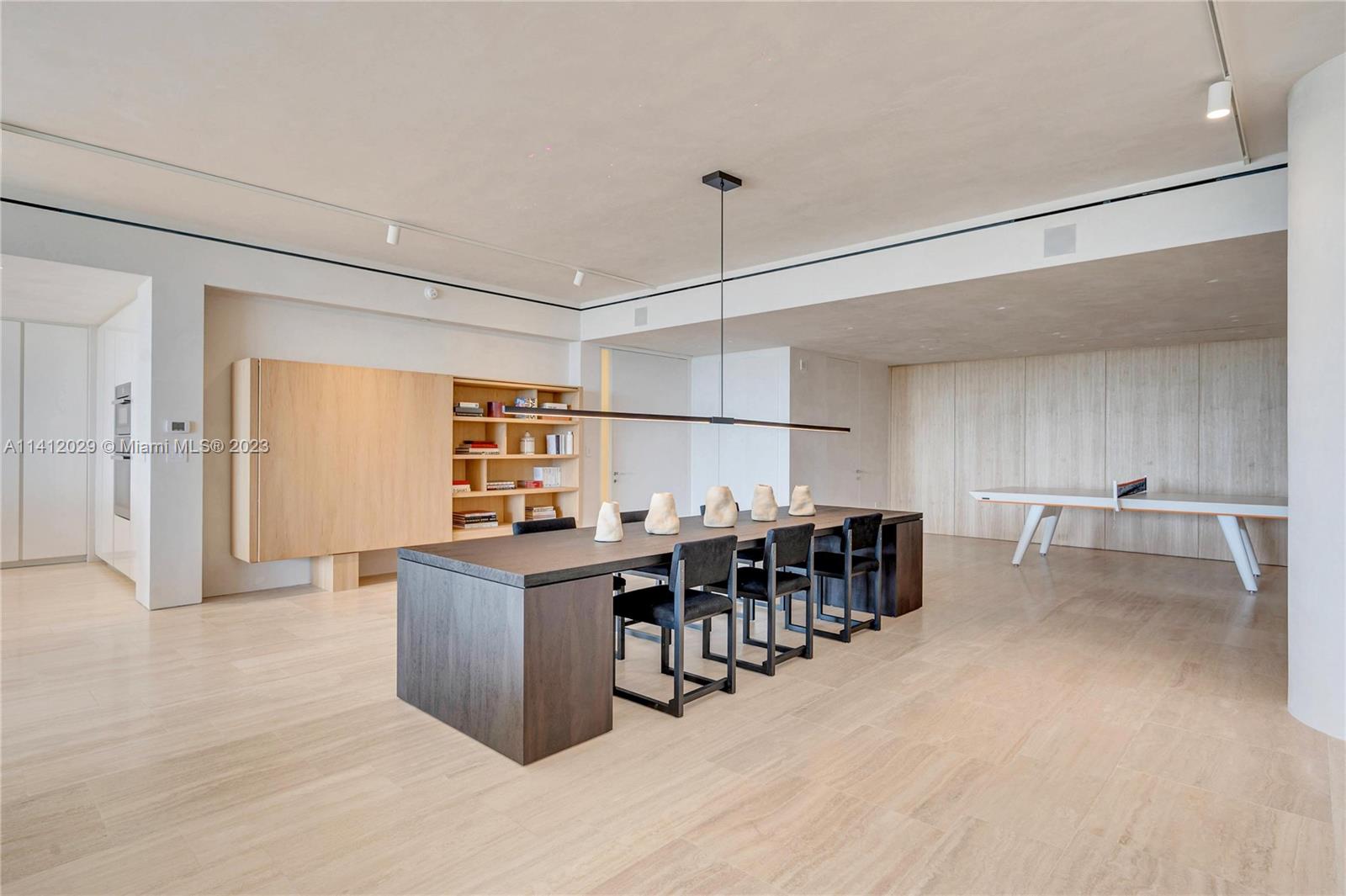 SURF CLUB CONDO - Residential