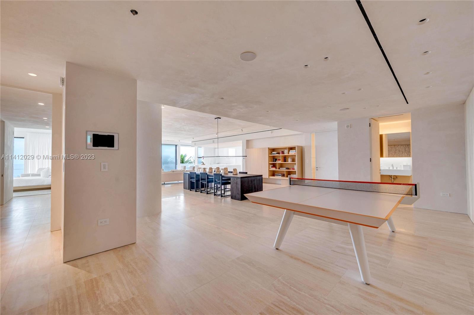 SURF CLUB CONDO - Residential