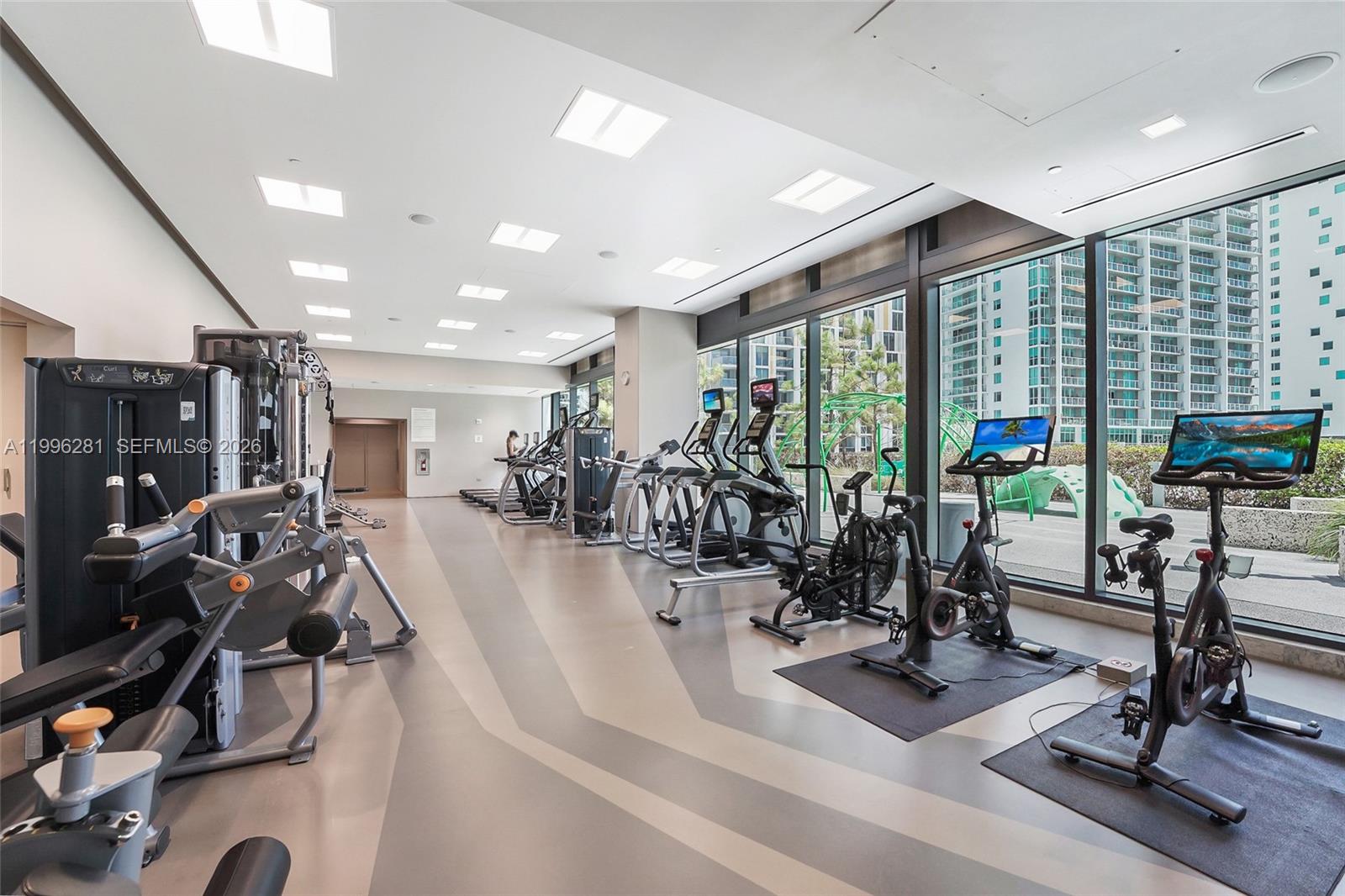 REACH CONDO - Residential Lease