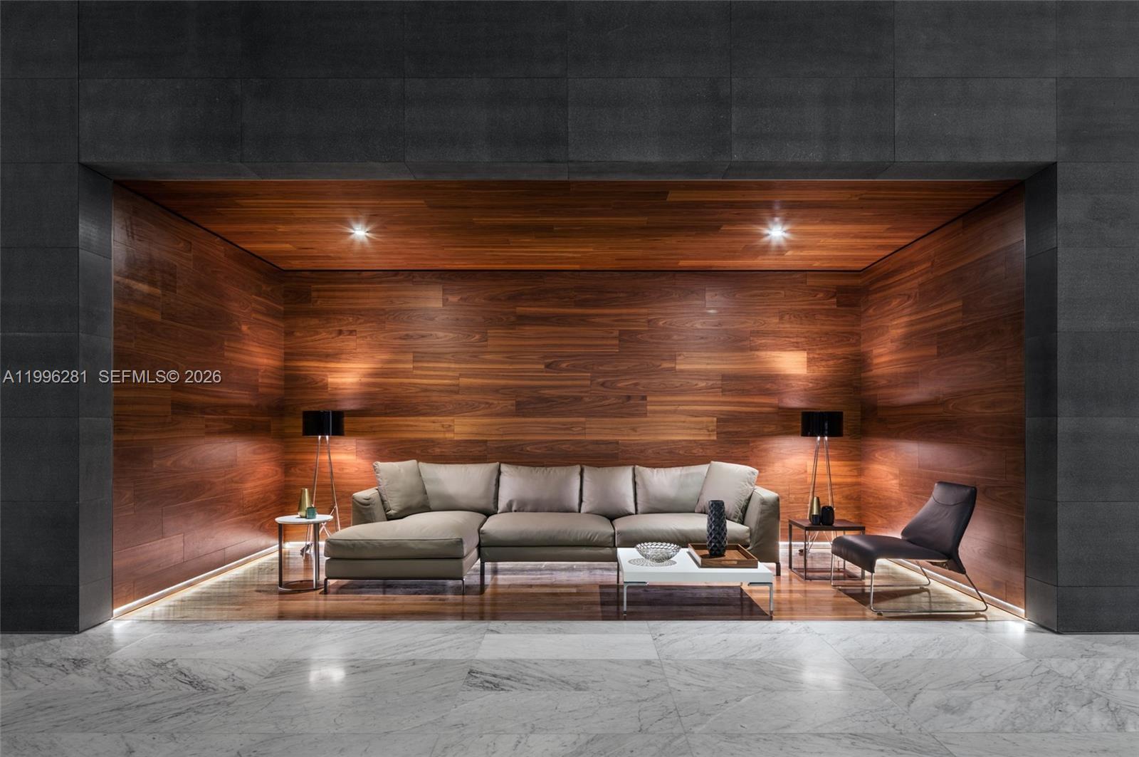 REACH CONDO - Residential Lease