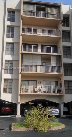 RACQUET CLUB OF KENDALE L - Residential