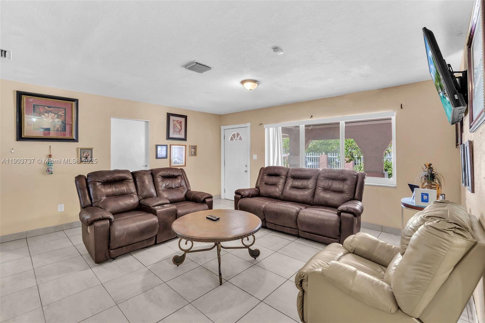 VISTA VERDE SEC ONE - Residential