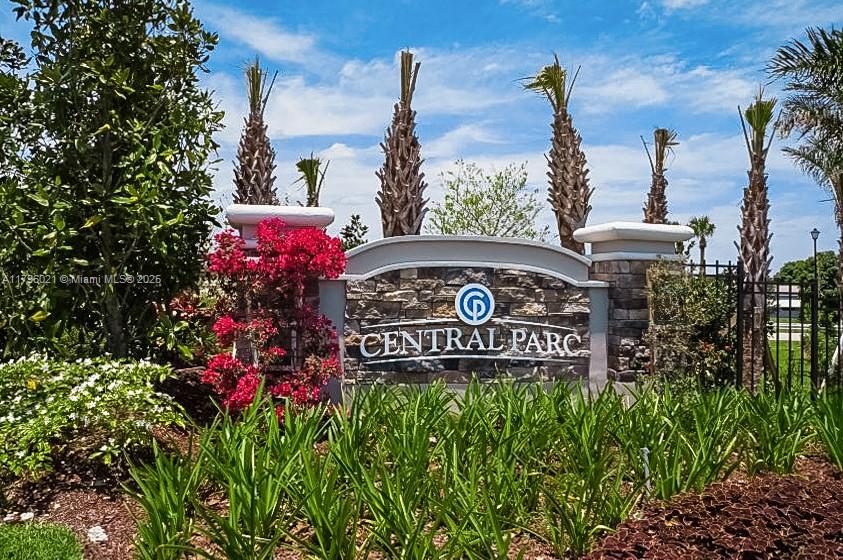 4723 Nw 59th St, Tamarac, Broward County, Florida - 4 Bedrooms  
3 Bathrooms - 