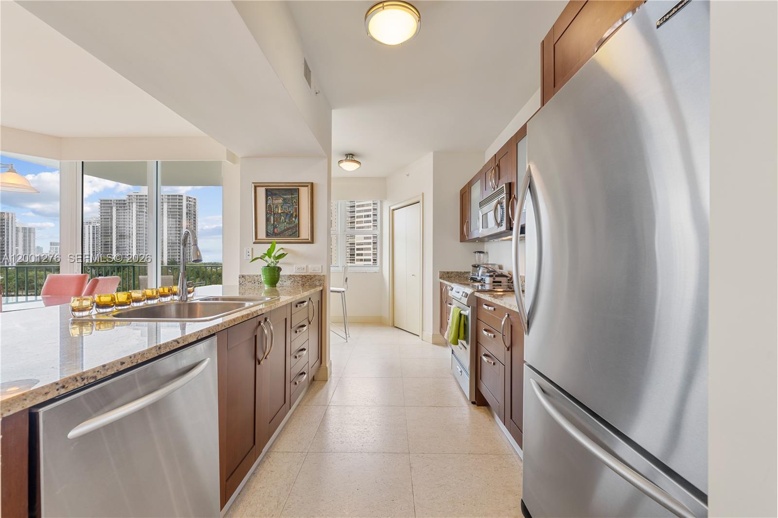 TURNBERRY VLG NO TOWER CO - Residential