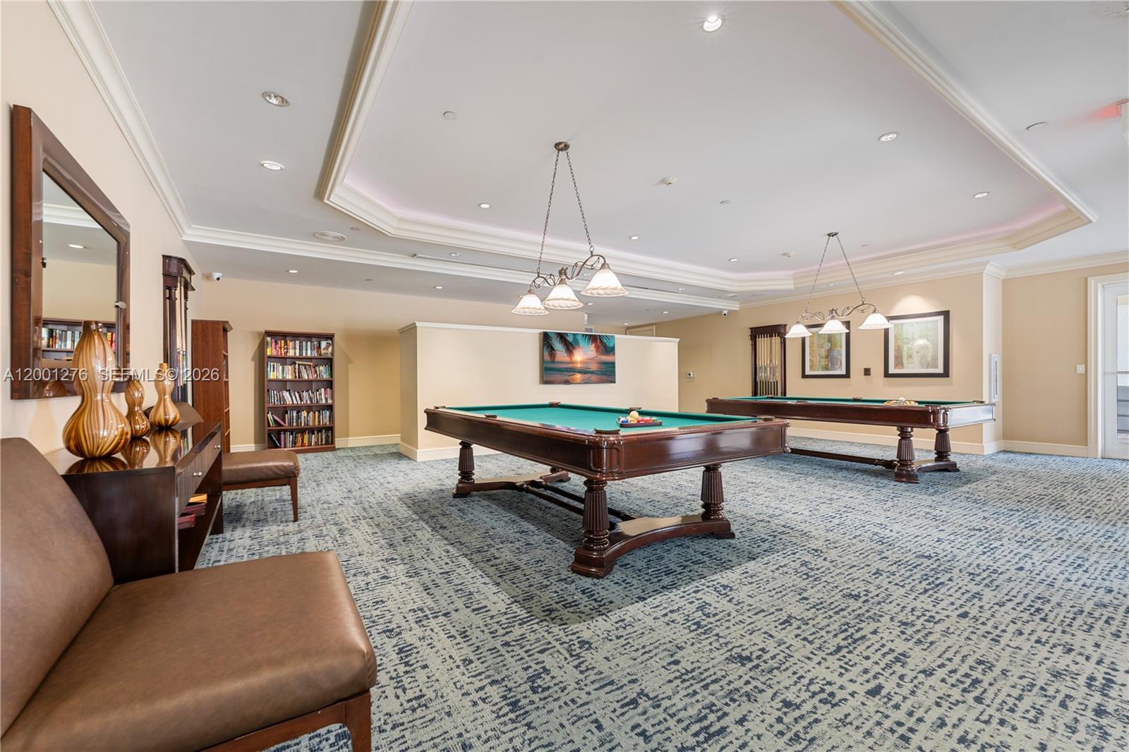 TURNBERRY VLG NO TOWER CO - Residential