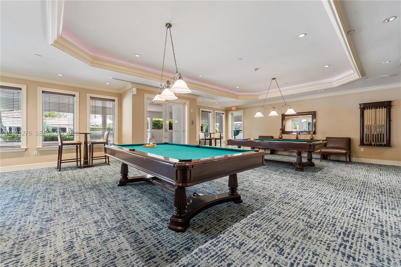 TURNBERRY VLG NO TOWER CO - Residential