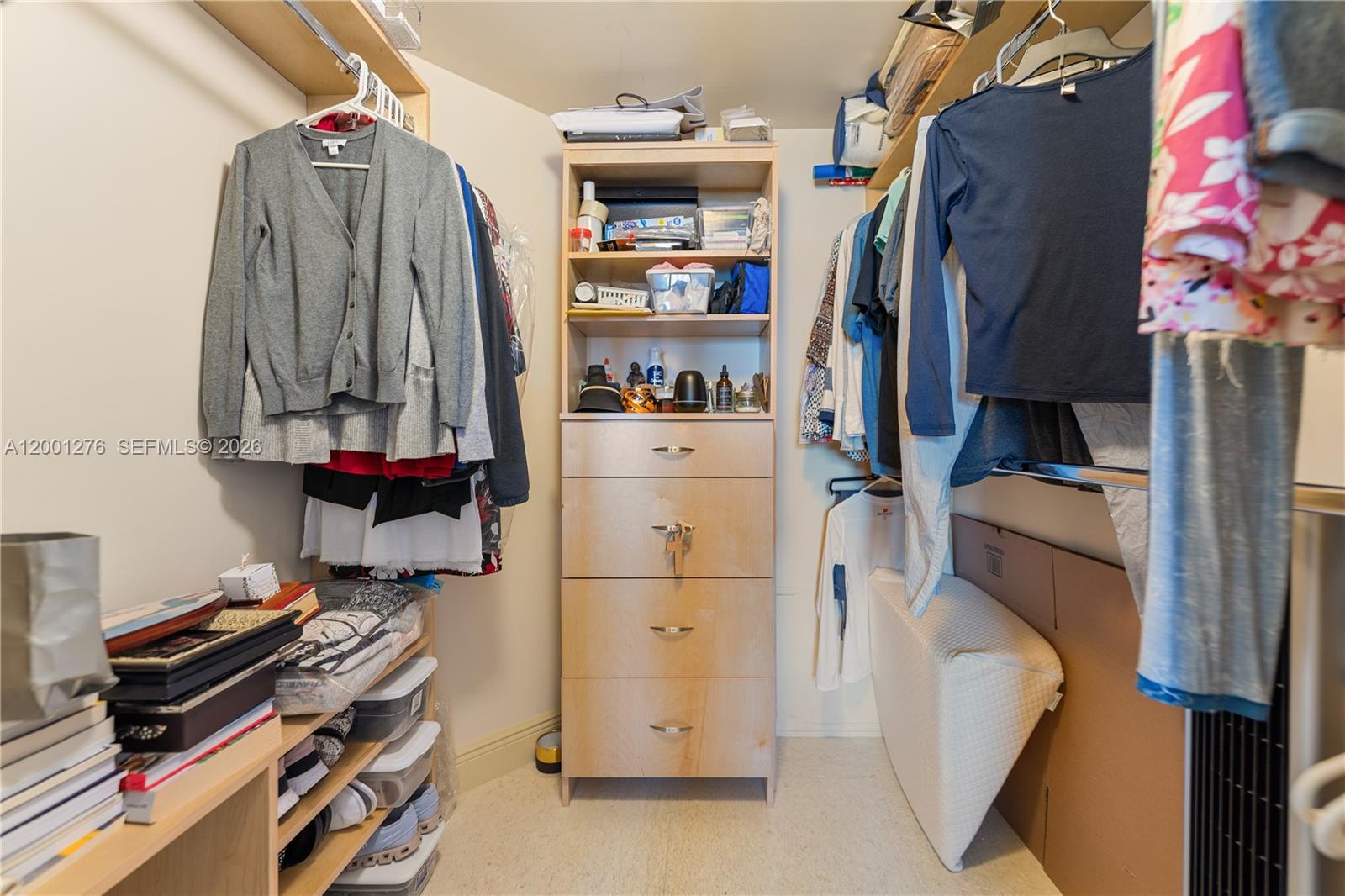 TURNBERRY VLG NO TOWER CO - Residential