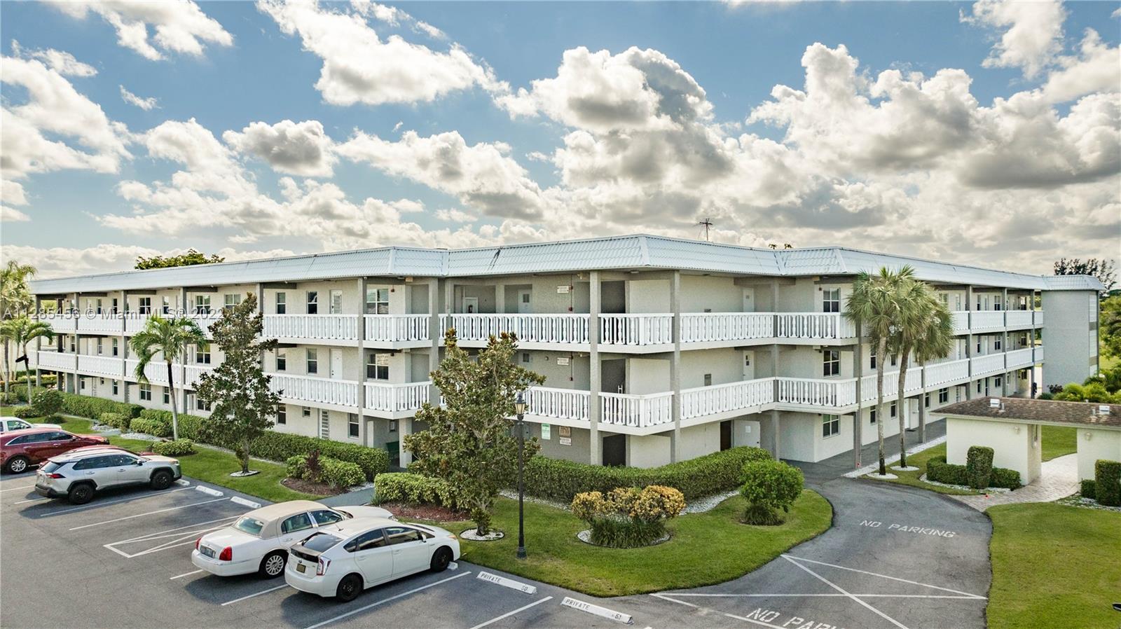 SEASONAL 55+ RENTAL This is a beautifully furnished corner unit in a 55+ community. This seasonal rental is well-equipped with 2 spacious bedrooms and 2 baths. It is located on the second floor overlooking a resort-style pool. The unit has beautiful porcelain tile throughout. The main bedroom has a queen bed, a walk-in closet, and a master bath with a bathtub. The 2nd bedroom has a full and a twin-size bed with the guest bathroom nearby. This 55+ community requires association approval. Electricity and water are included in the lease. This seasonal rental is available on January 1, 2023, ending April 30, 2023.