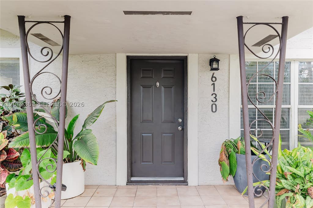 Photo of 6130 Flagler St, Hollywood, FL 33023 (MLS # A12049361)