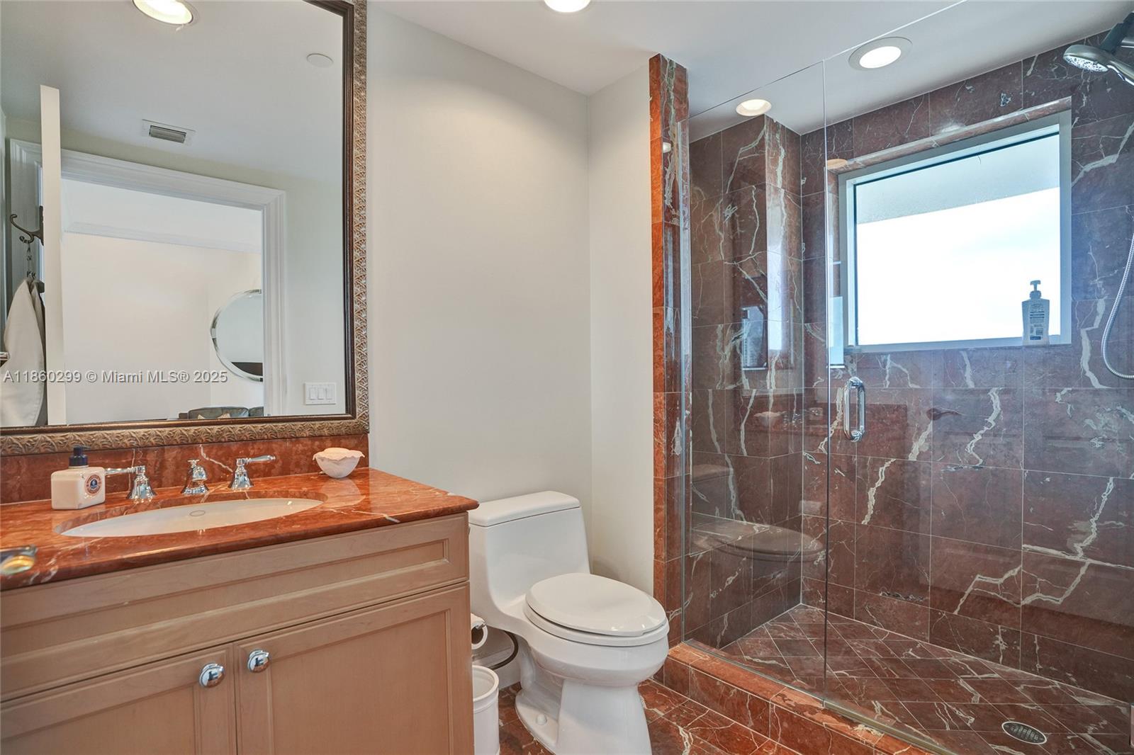 BELLAMARE @ WILLIAMS ISLA - Residential