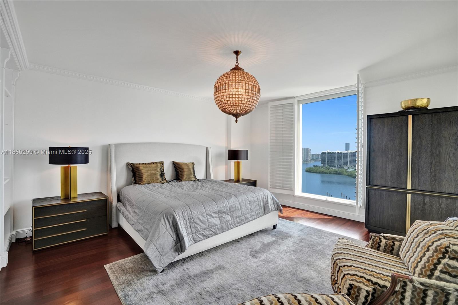 BELLAMARE @ WILLIAMS ISLA - Residential