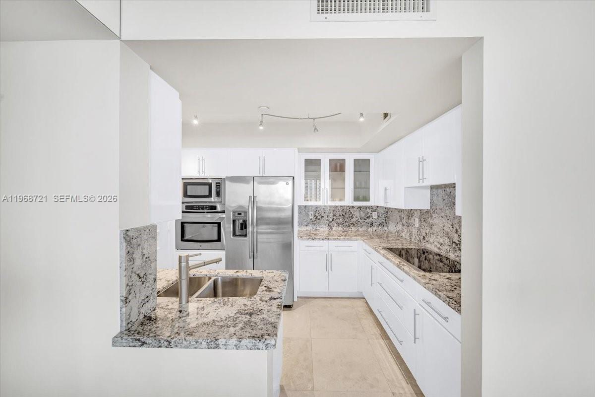 OCEAN THREE CONDO - Residential