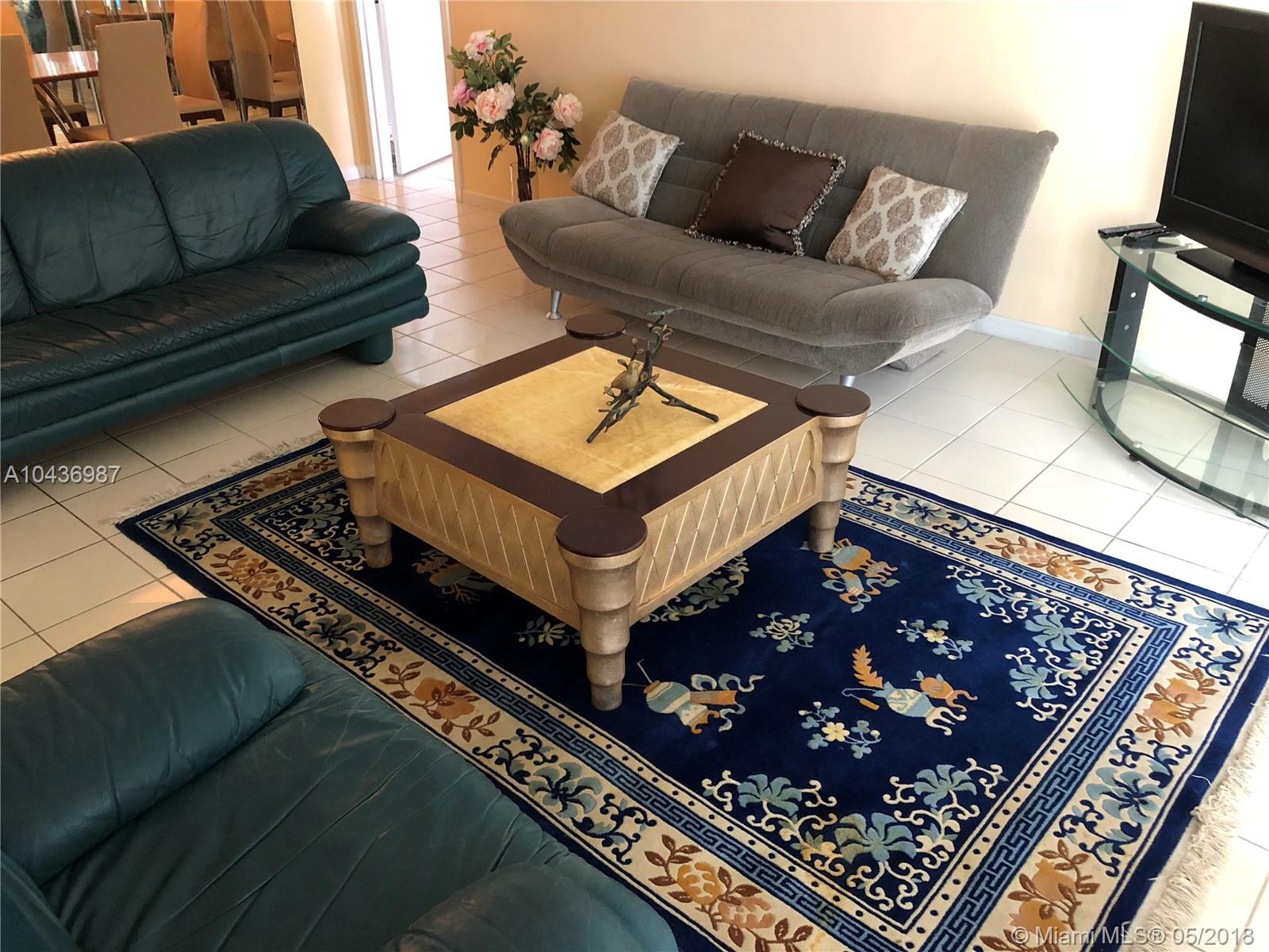 PARKER PLAZA ESTATES COND - Residential Lease