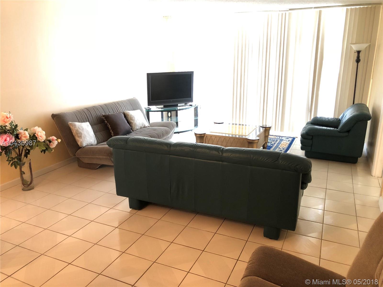 PARKER PLAZA ESTATES COND - Residential Lease