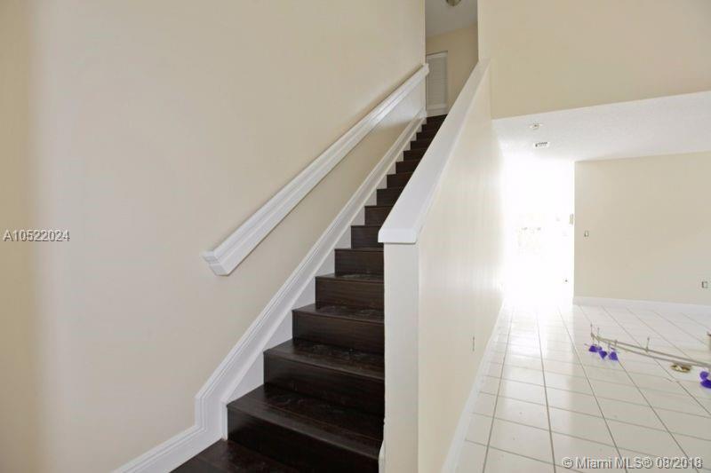 WEITZER LAGO MAR HOMES - Residential Lease