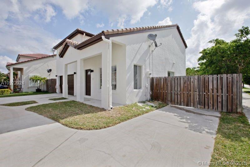 WEITZER LAGO MAR HOMES - Residential Lease