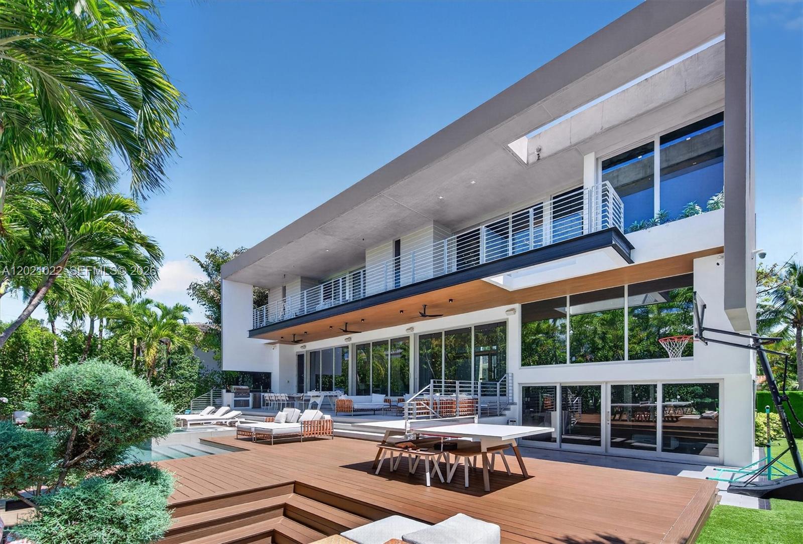 BISCAYNE KEY ESTATES - Residential