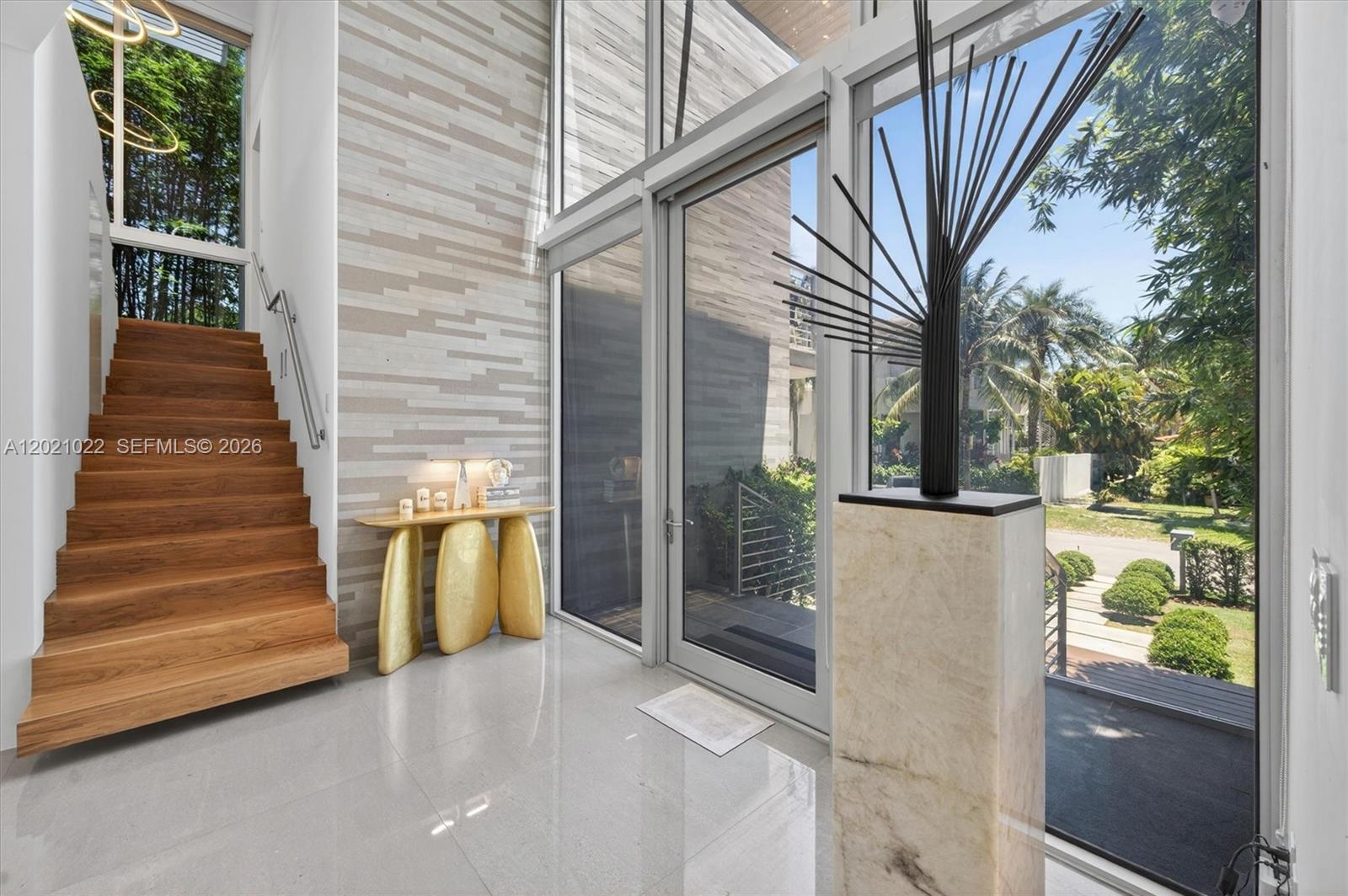 BISCAYNE KEY ESTATES - Residential