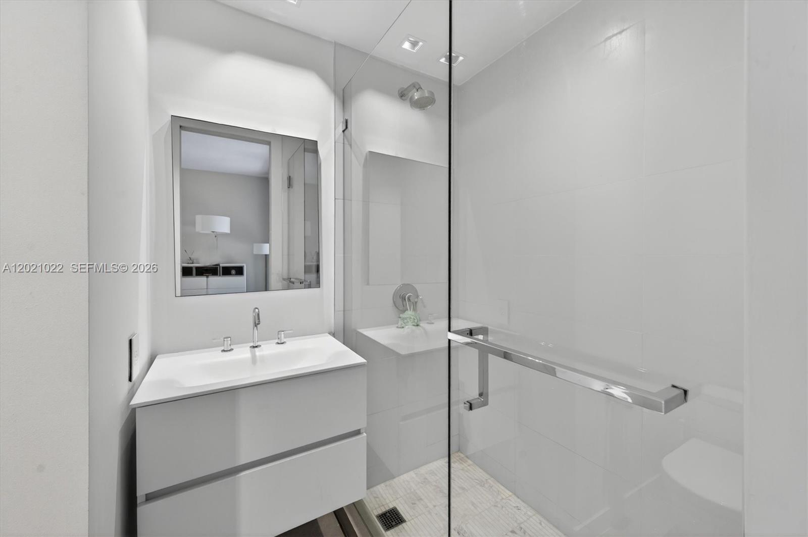 BISCAYNE KEY ESTATES - Residential
