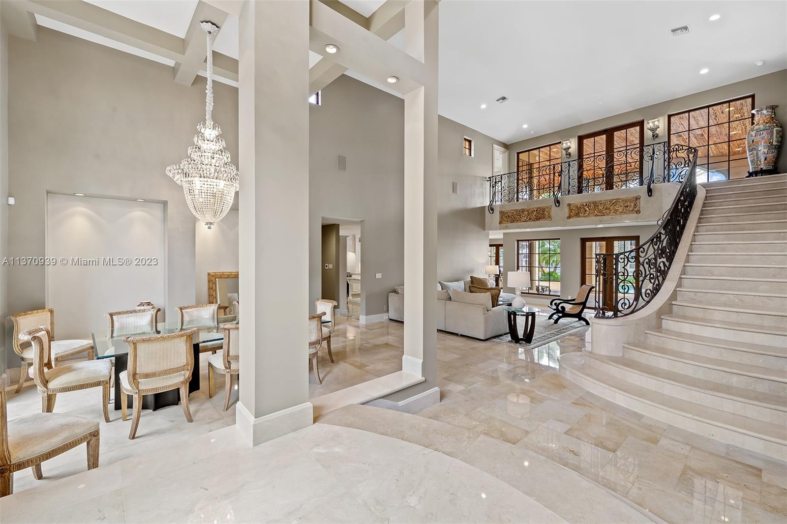 HARBOR BEACH - Residential