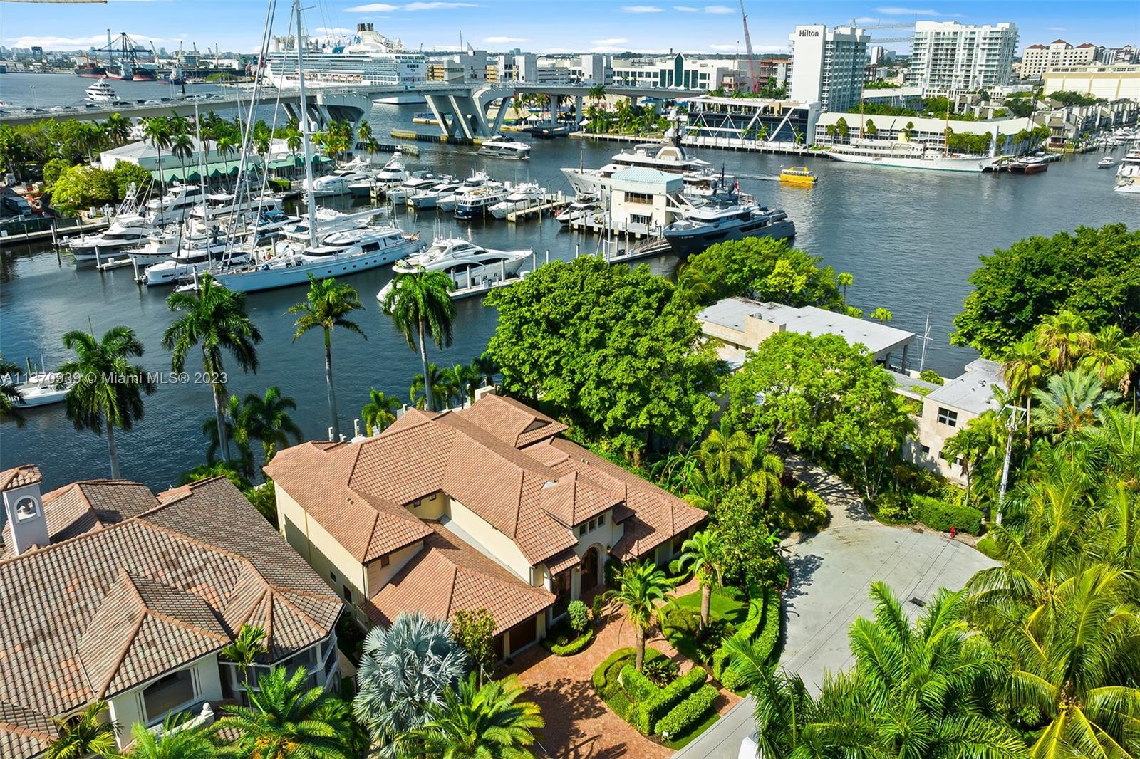 HARBOR BEACH - Residential