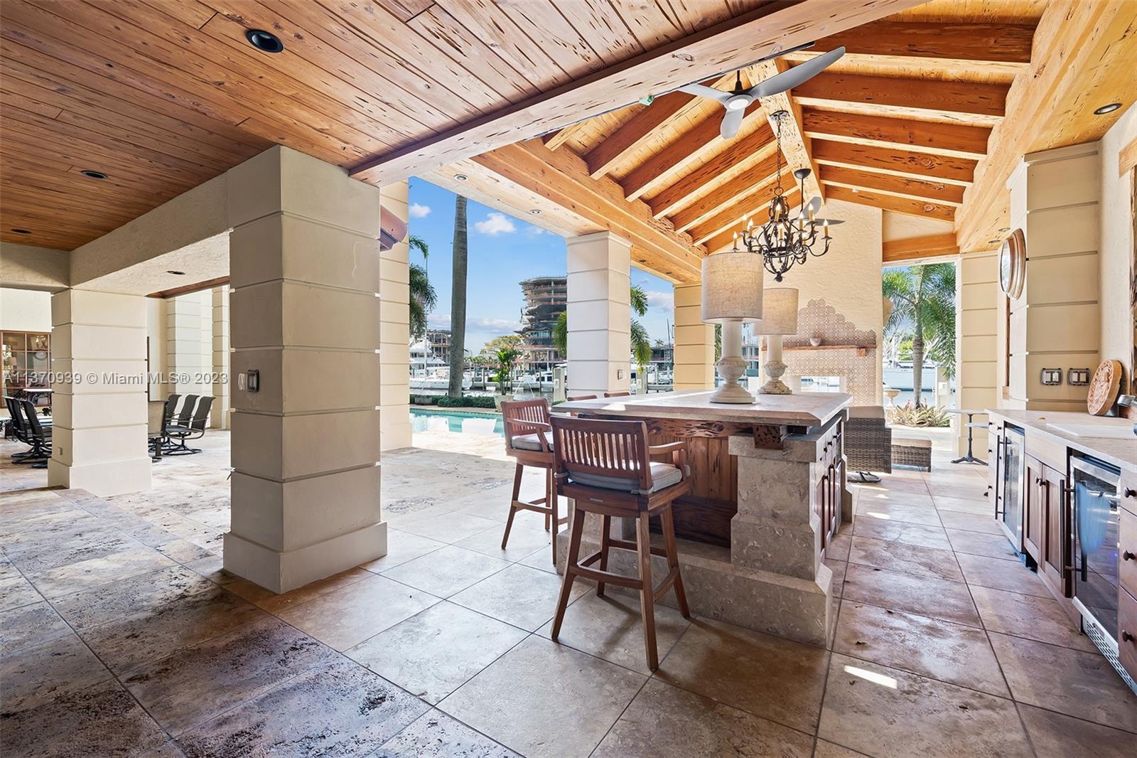 HARBOR BEACH - Residential