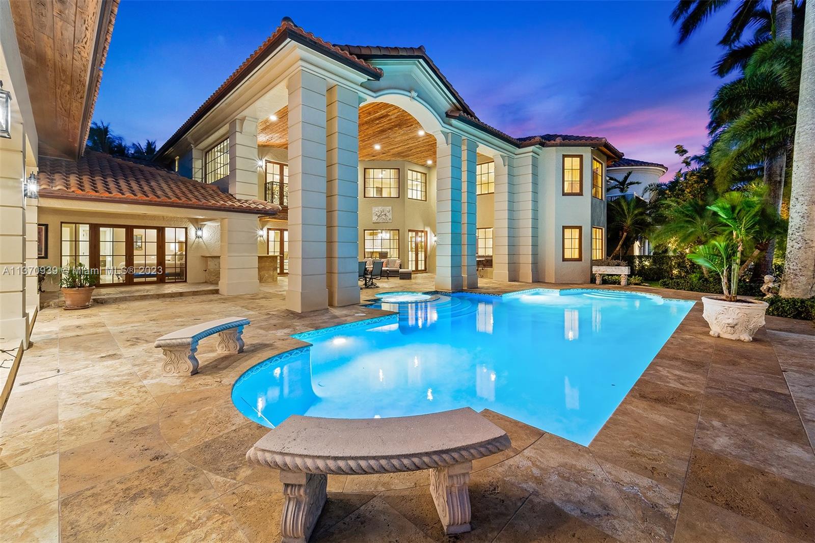 HARBOR BEACH - Residential