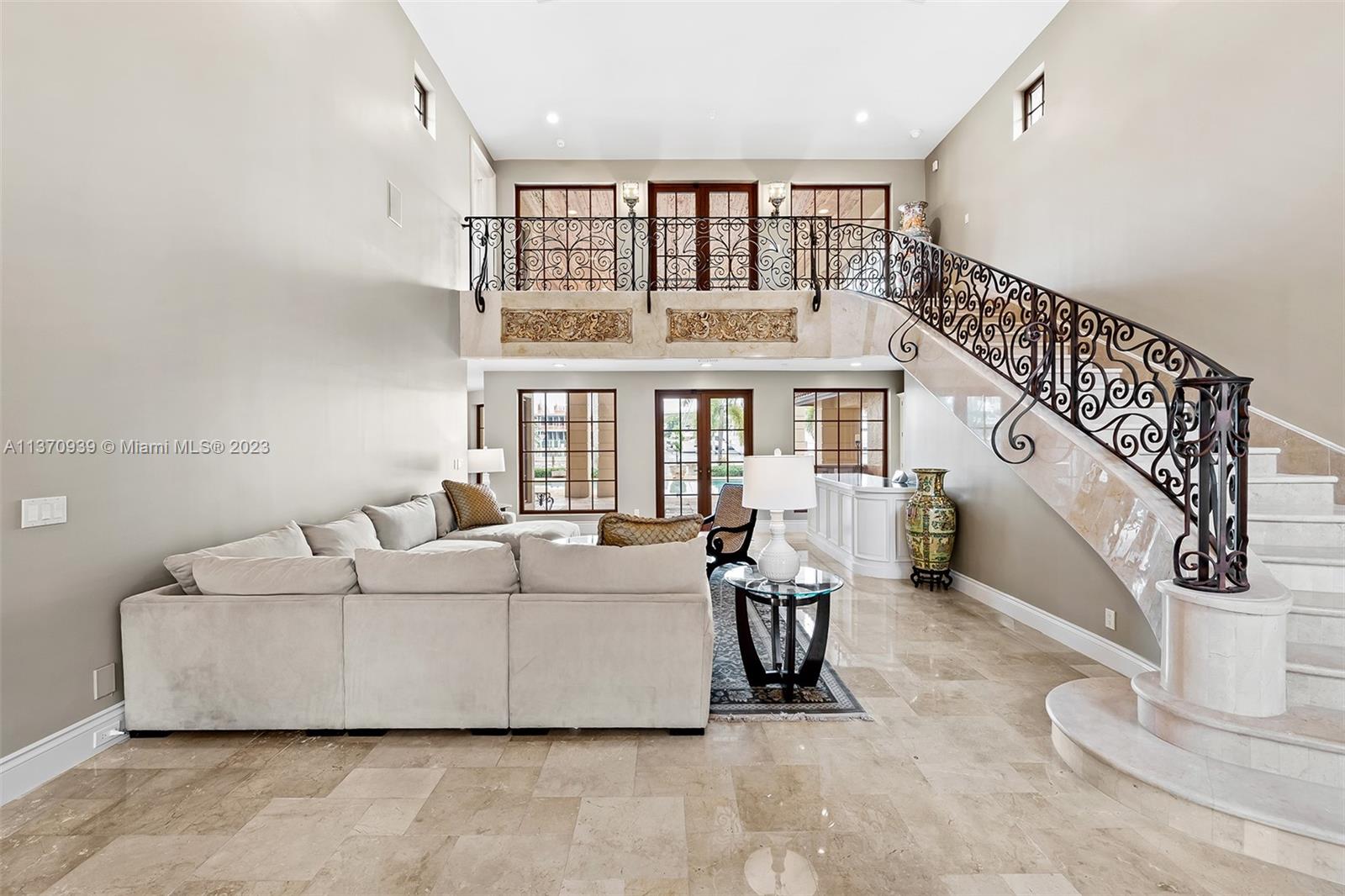 HARBOR BEACH - Residential