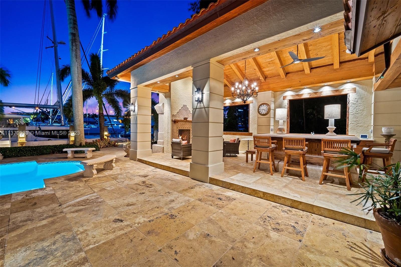 HARBOR BEACH - Residential