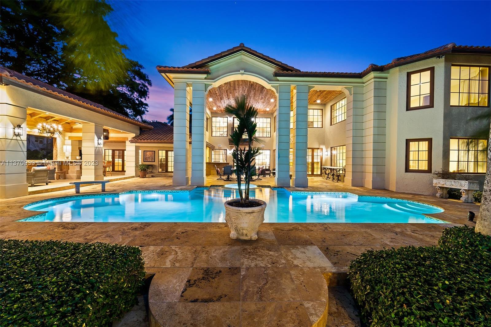 HARBOR BEACH - Residential