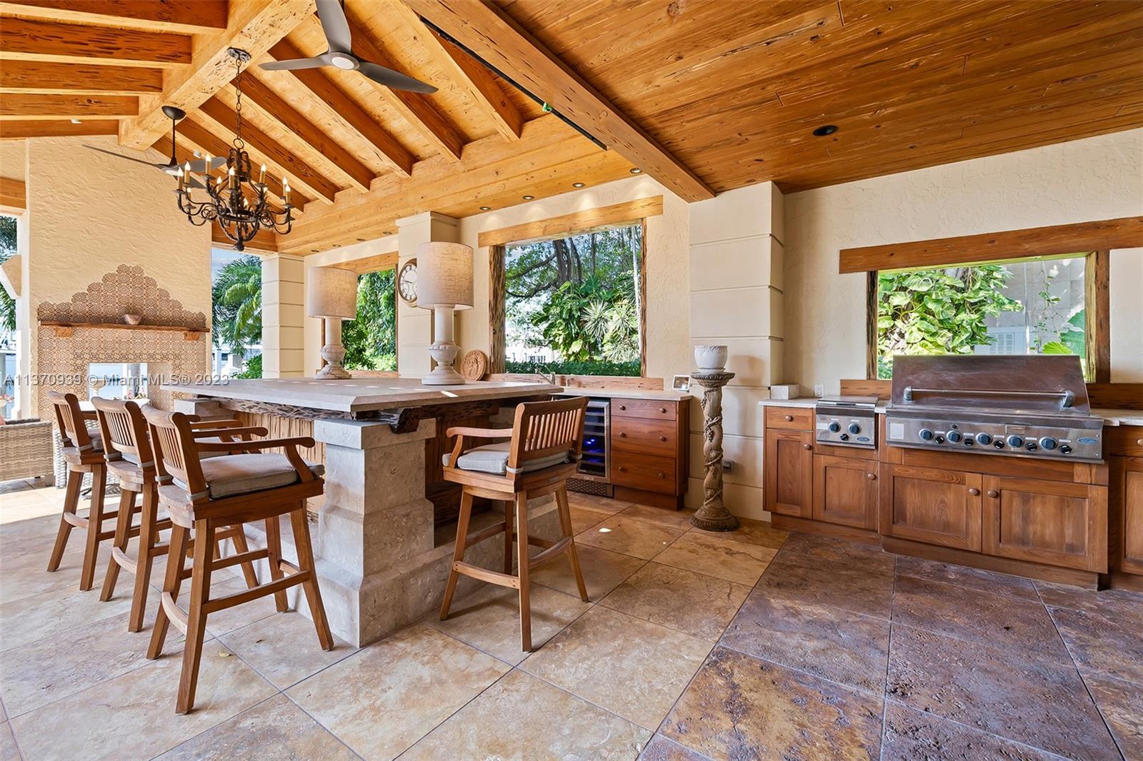 HARBOR BEACH - Residential