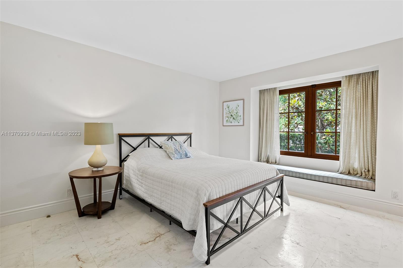 HARBOR BEACH - Residential