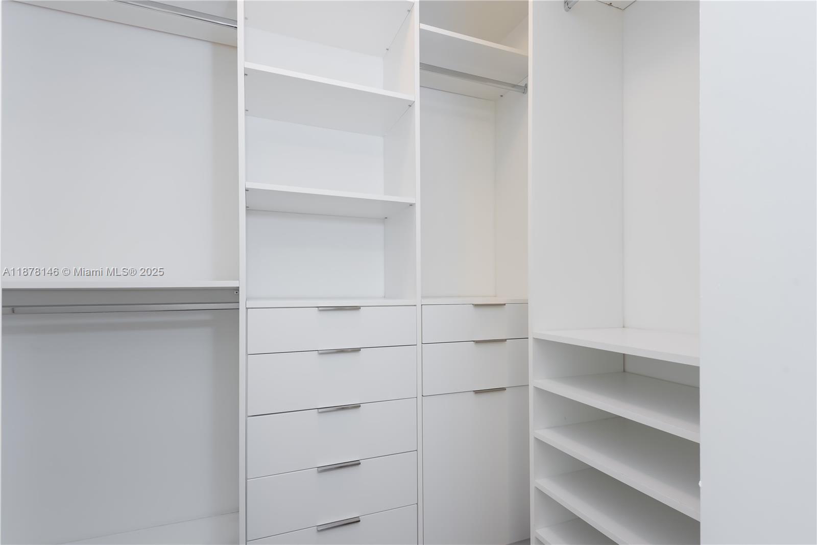 DORAL COMMONS RESIDENTIAL - Residential
