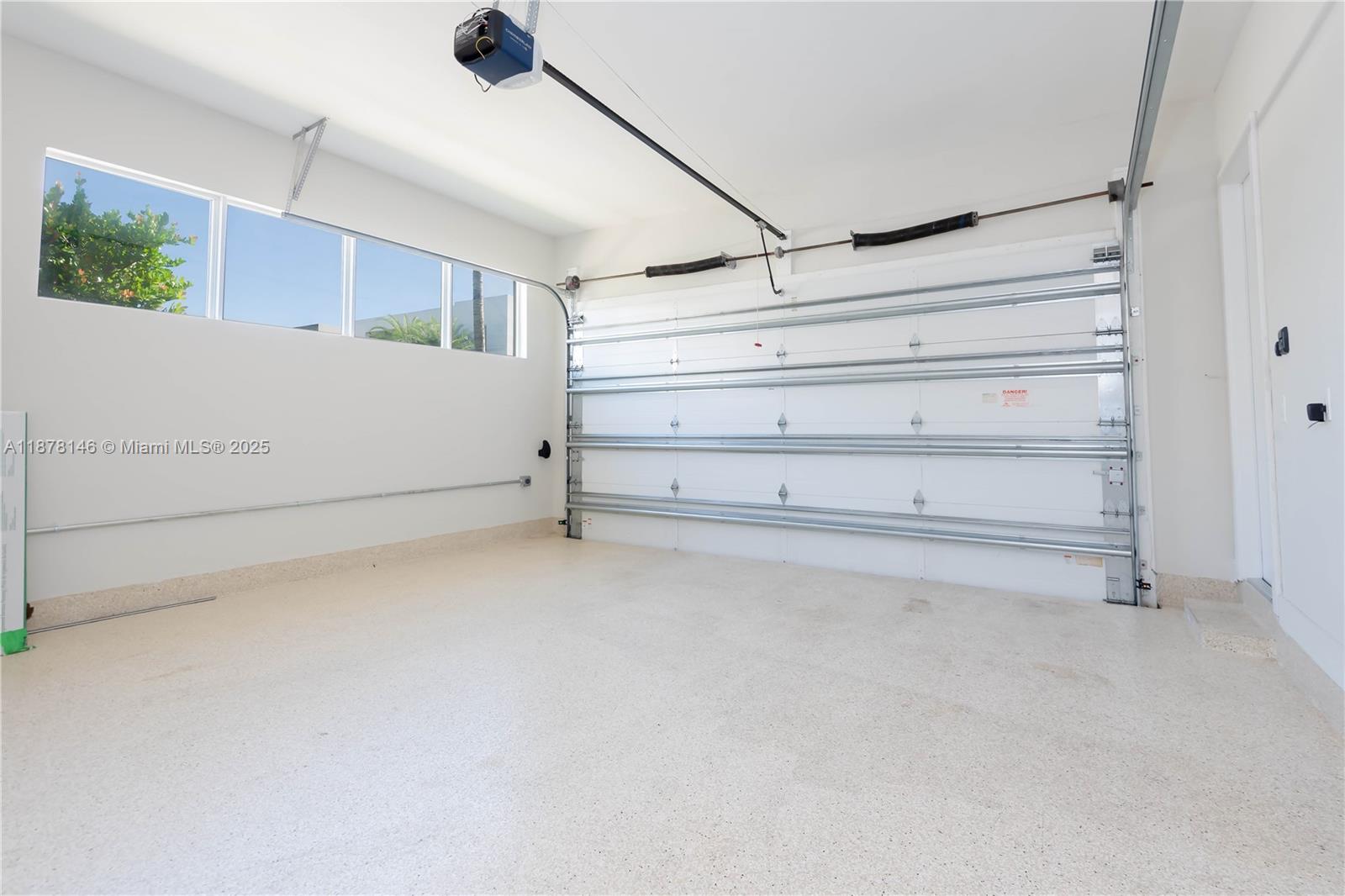 DORAL COMMONS RESIDENTIAL - Residential