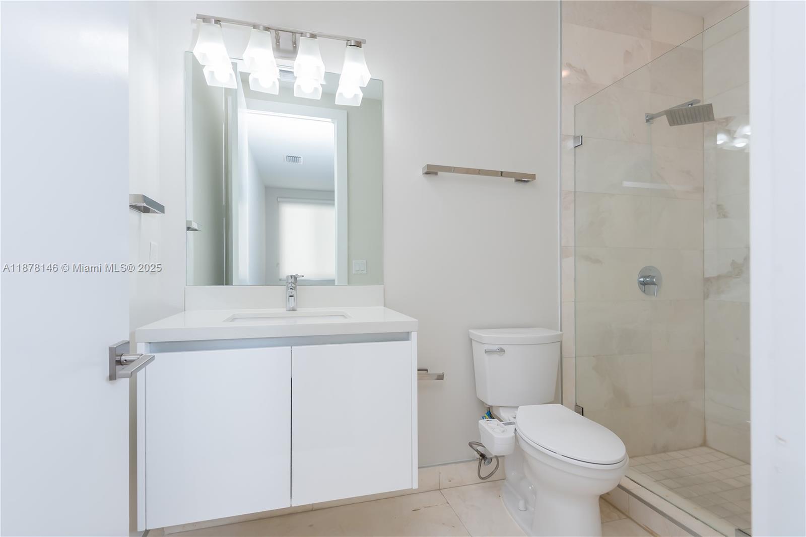 DORAL COMMONS RESIDENTIAL - Residential