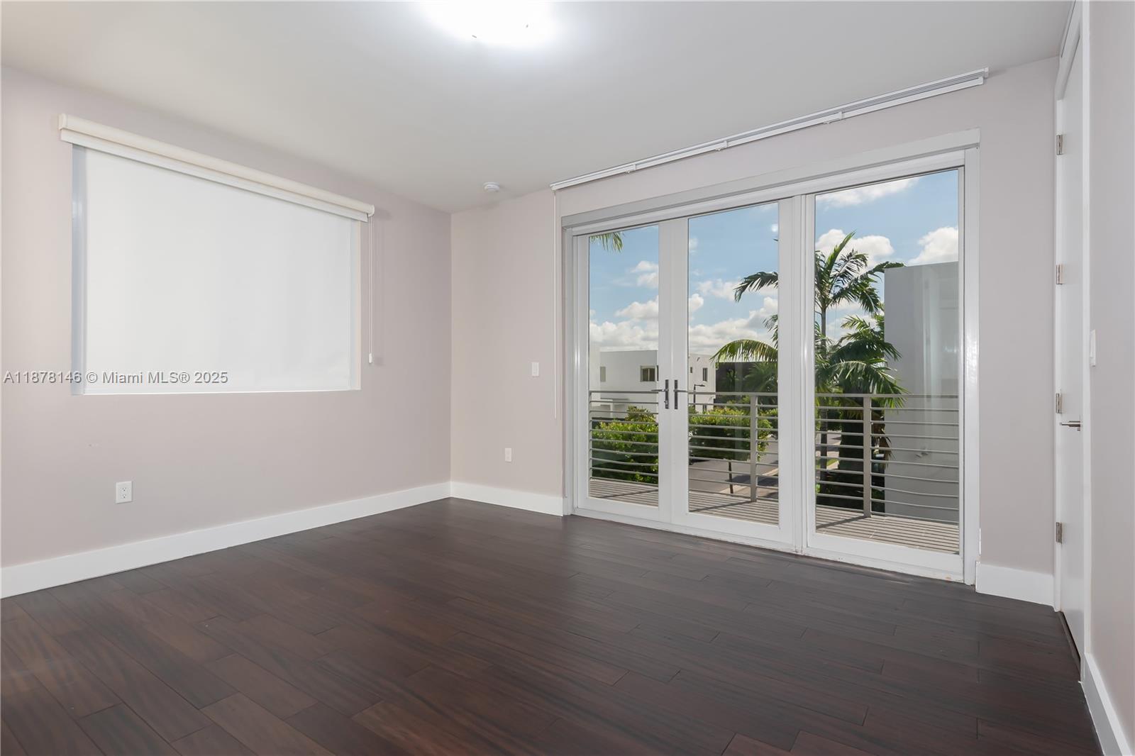 DORAL COMMONS RESIDENTIAL - Residential