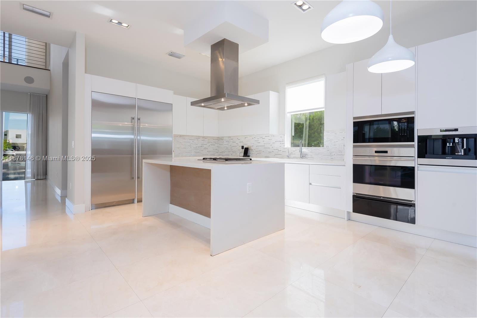 DORAL COMMONS RESIDENTIAL - Residential