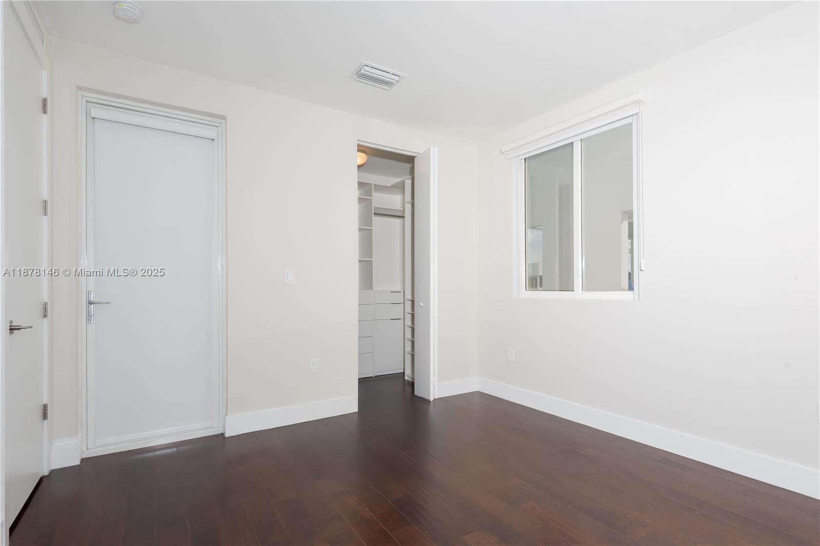 DORAL COMMONS RESIDENTIAL - Residential