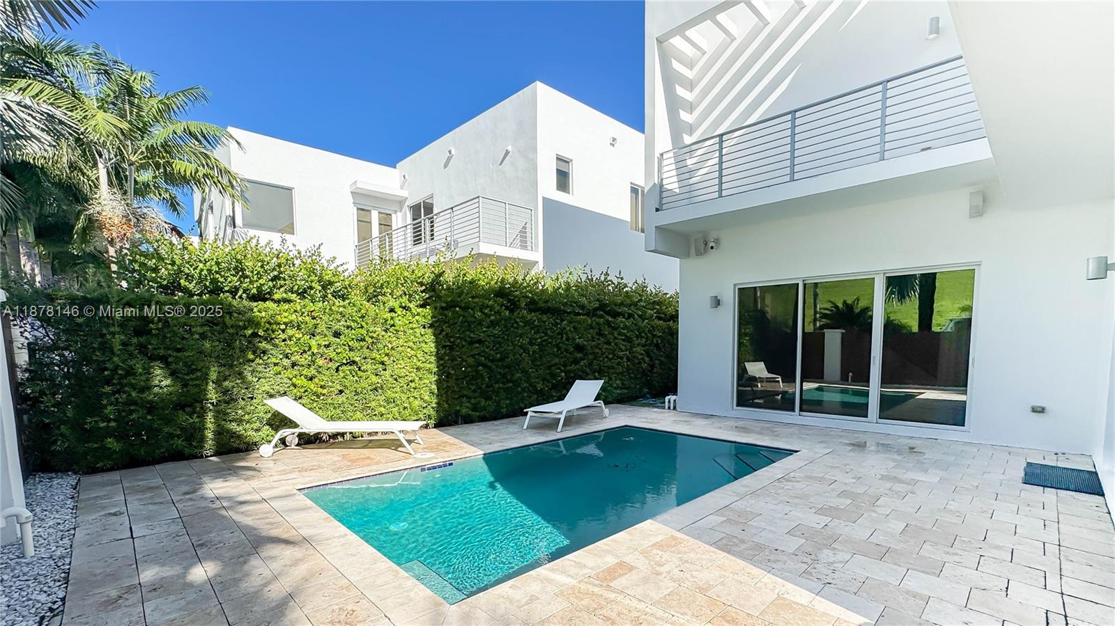 DORAL COMMONS RESIDENTIAL - Residential