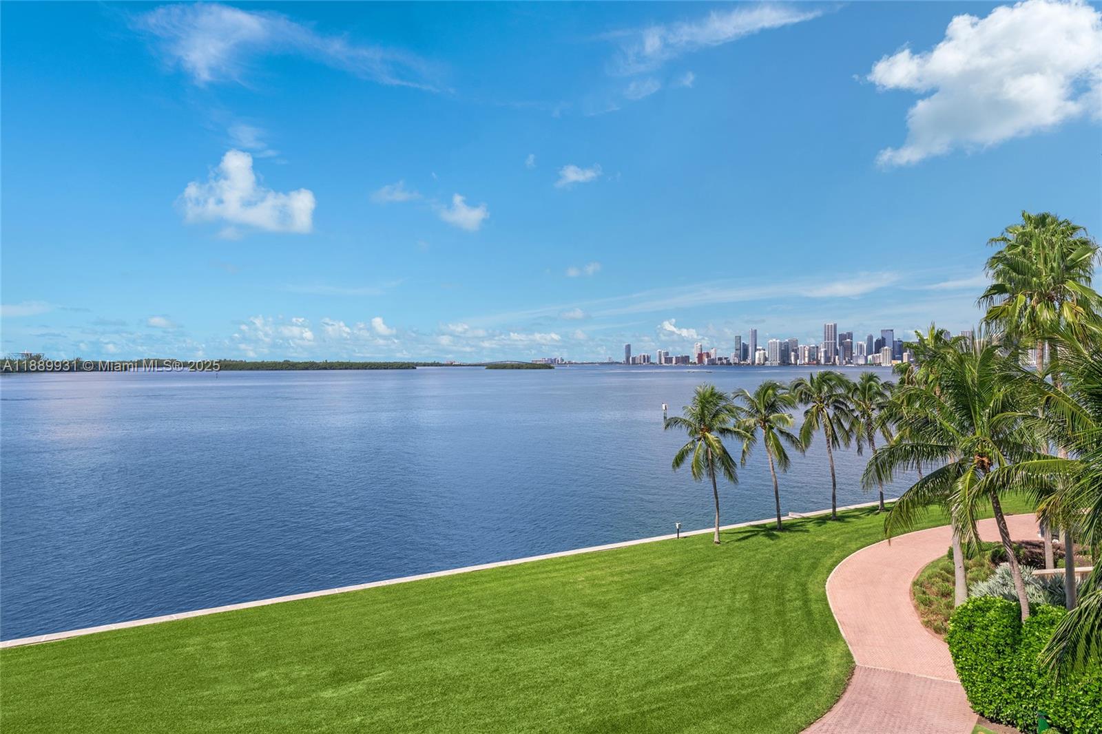 BAYVIEW AT FISHER ISLAND - Residential