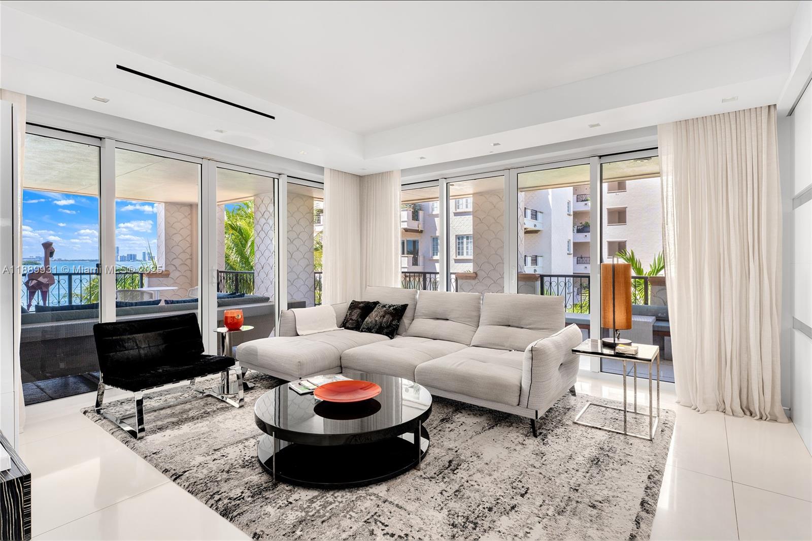 BAYVIEW AT FISHER ISLAND - Residential