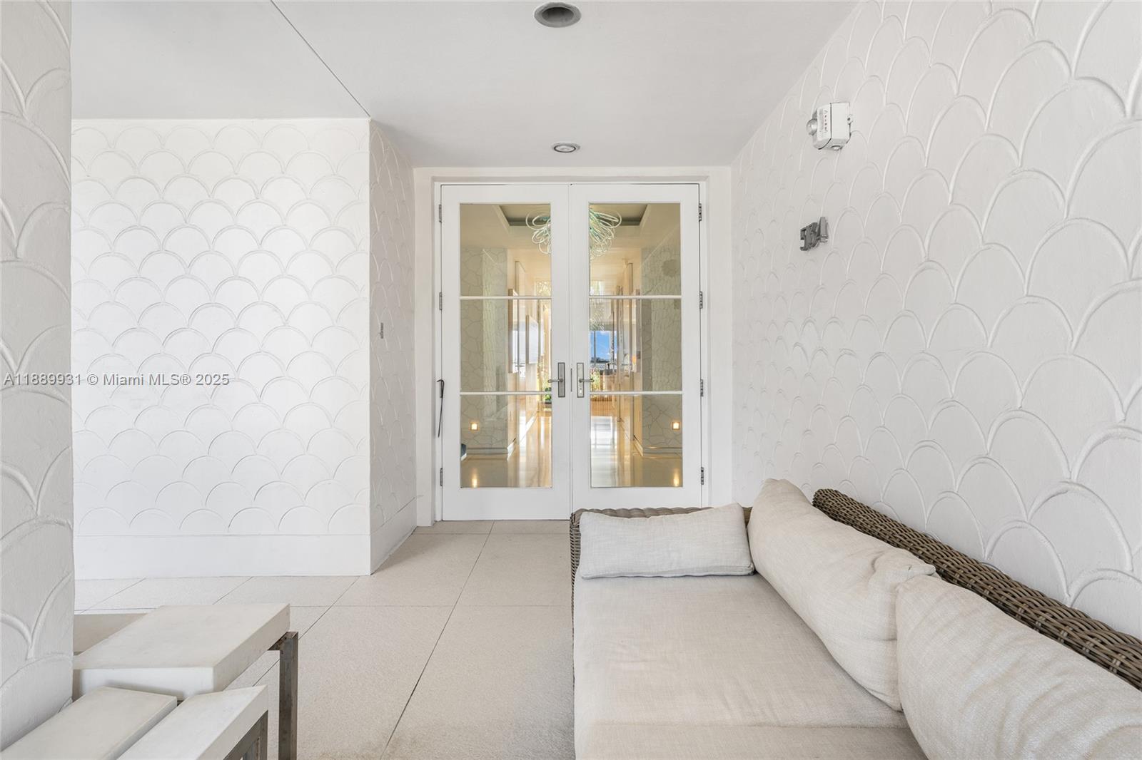 BAYVIEW AT FISHER ISLAND - Residential