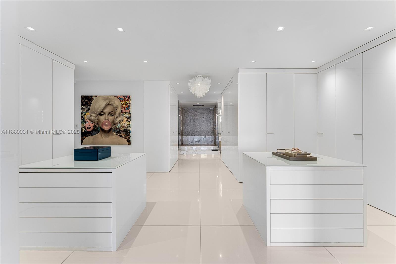 BAYVIEW AT FISHER ISLAND - Residential