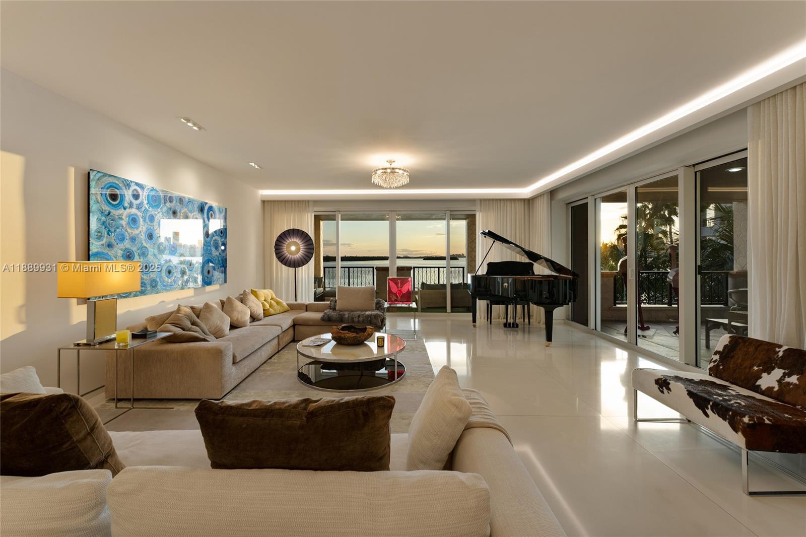 BAYVIEW AT FISHER ISLAND - Residential