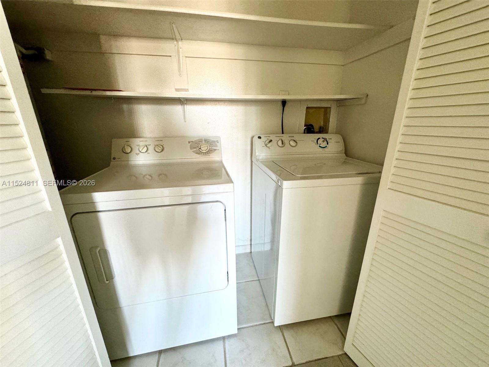 ESCONDIDO SEC 5 PH 2 - Residential