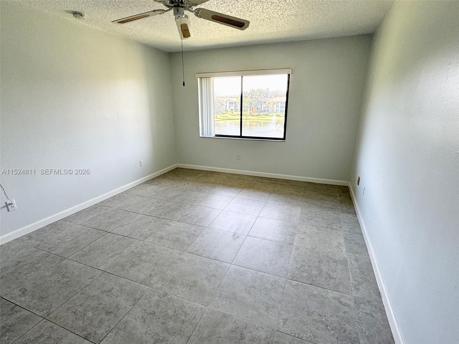 ESCONDIDO SEC 5 PH 2 - Residential