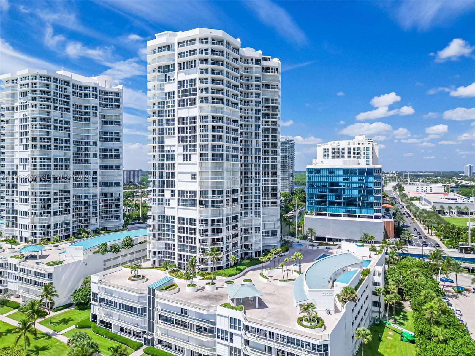 OCEANIA III CONDO - Residential