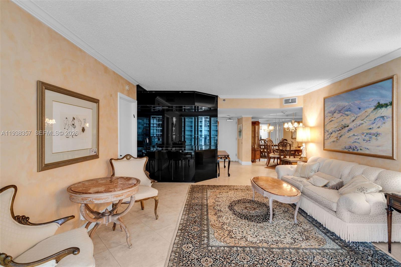 16485 Collins Ave 2235