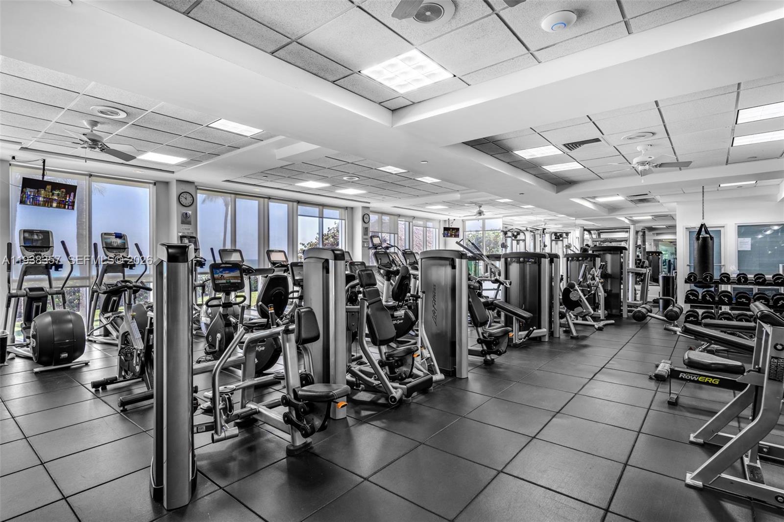 OCEANIA III CONDO - Residential